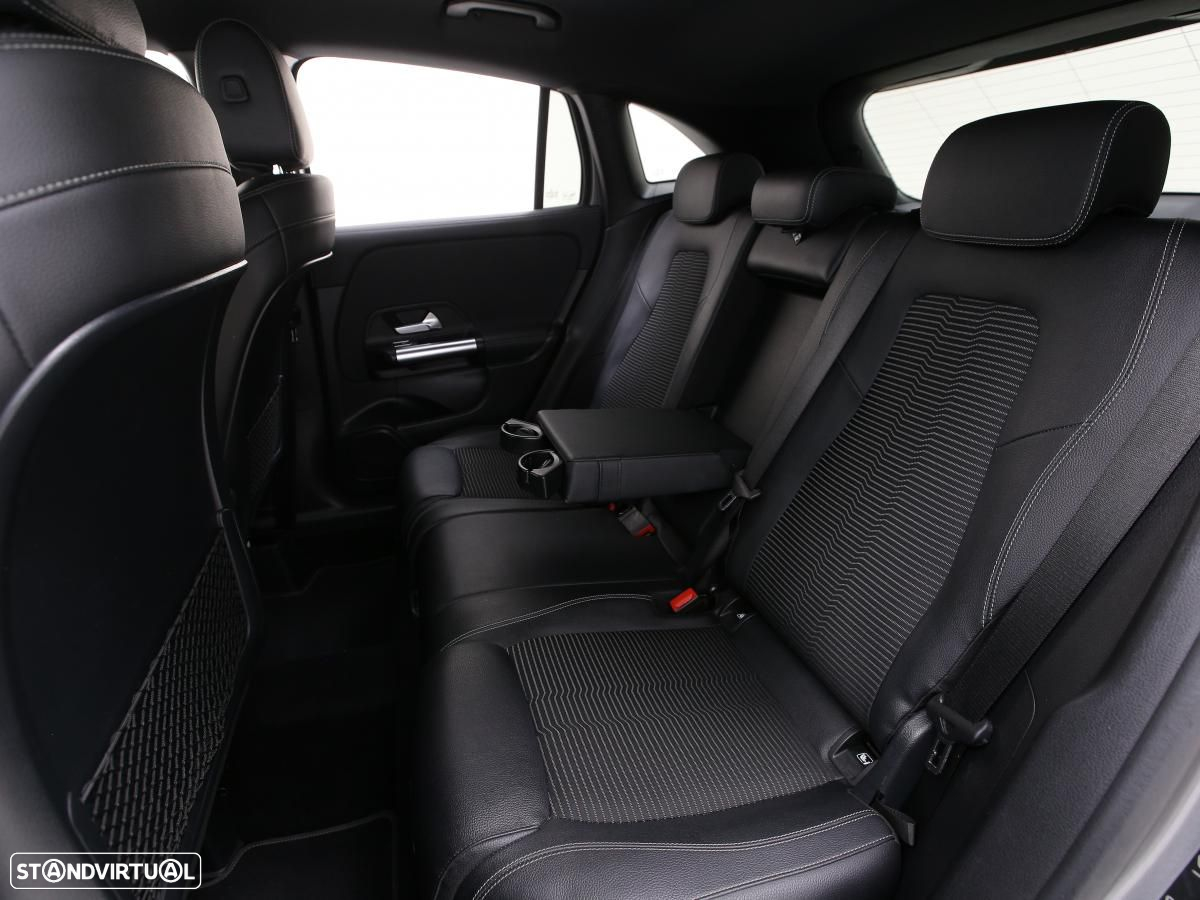 Mercedes-Benz GLA 200 d Progressive - 9