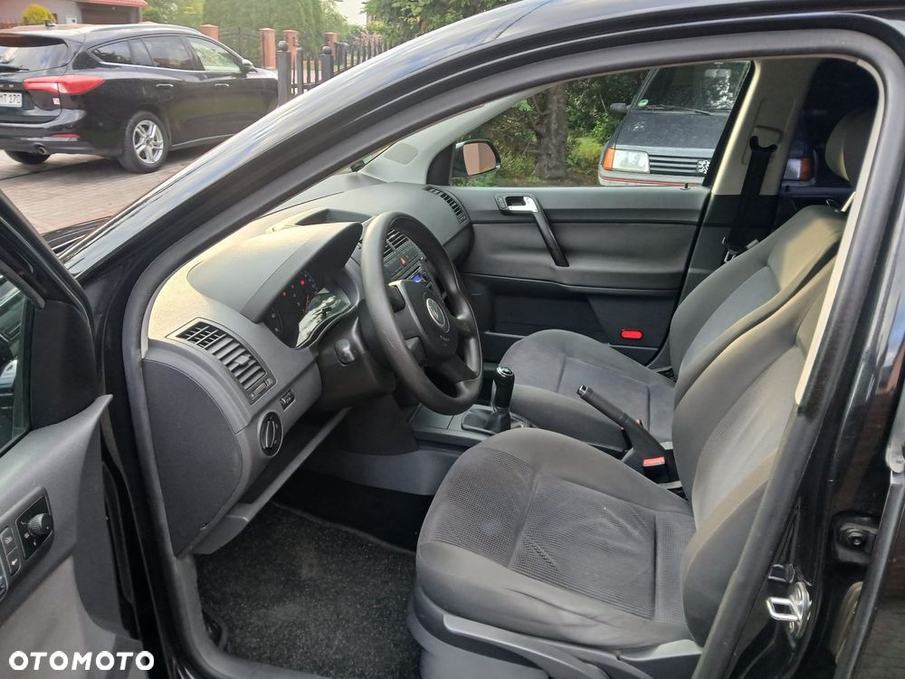 Volkswagen Polo 1.4 Comfortline - 8