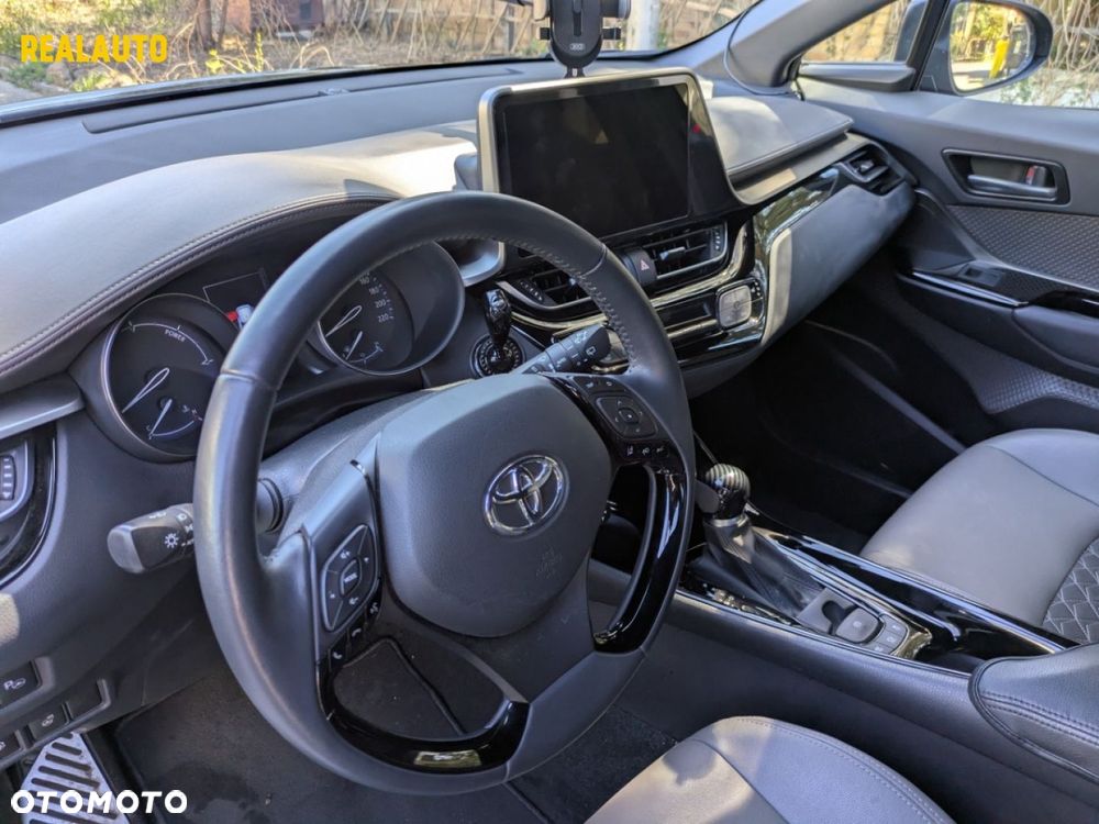 Toyota C-HR - 3