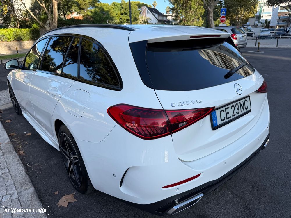 Mercedes-Benz C 300 de AMG Line - 4
