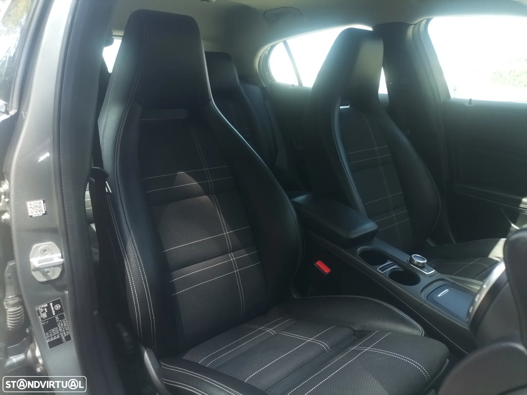 Mercedes-Benz GLA 200 CDi Urban Aut. - 18