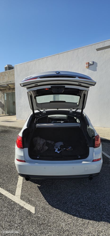 BMW 535 Gran Turismo i xDrive Aut. Modern Line - 3