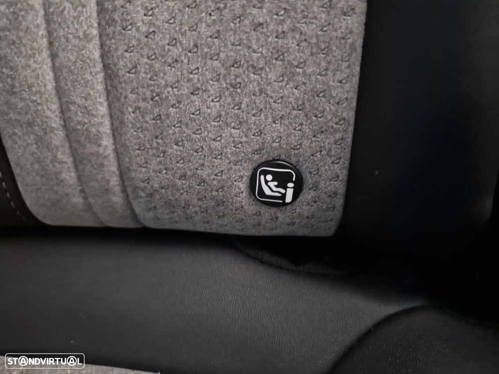 Peugeot 3008 1.6 Hybrid GT Line e-EAT8 - 16