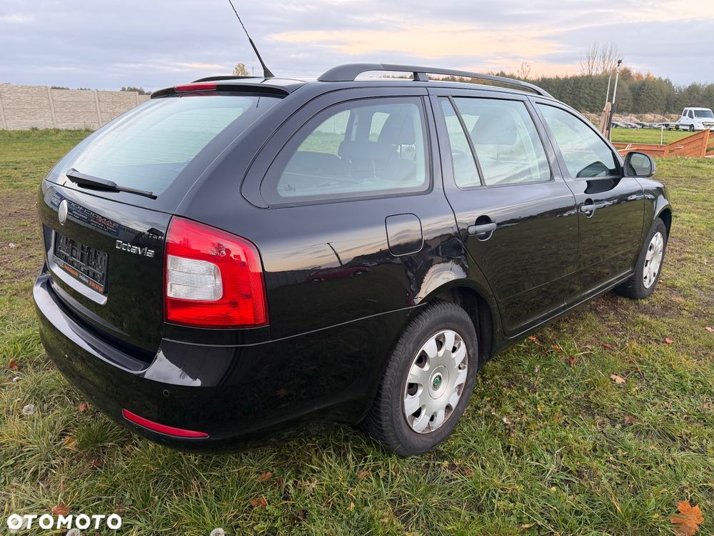 Skoda Octavia - 10