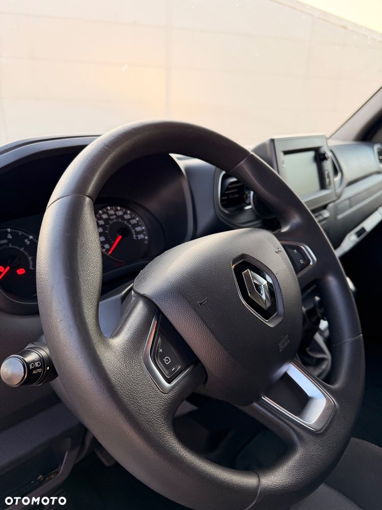 Renault Master - 9