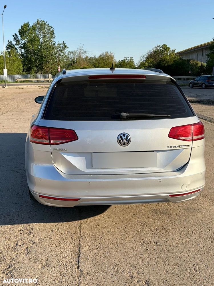 Volkswagen Passat 2.0 TDI DSG Comfortline - 2