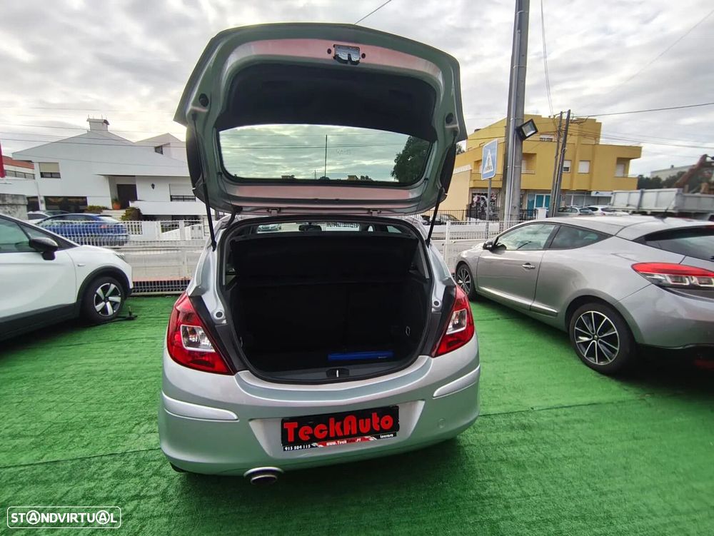 Opel Corsa 1.3 CDTi Cosmo - 9