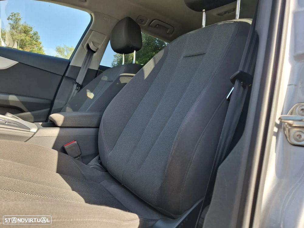 Audi A4 Avant 35 TDI S tronic - 27