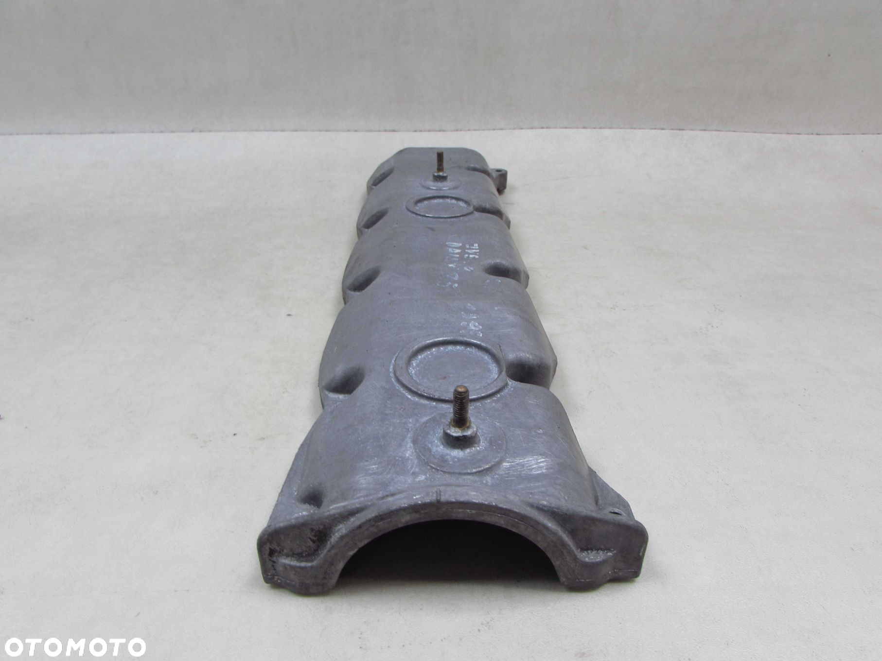 IVECO DAILY 2.5D POKRYWA ZAWOROW 98498877 - 3