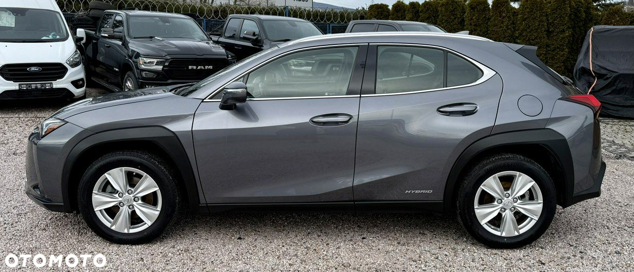 Lexus UX 250h Elegance 2WD - 8
