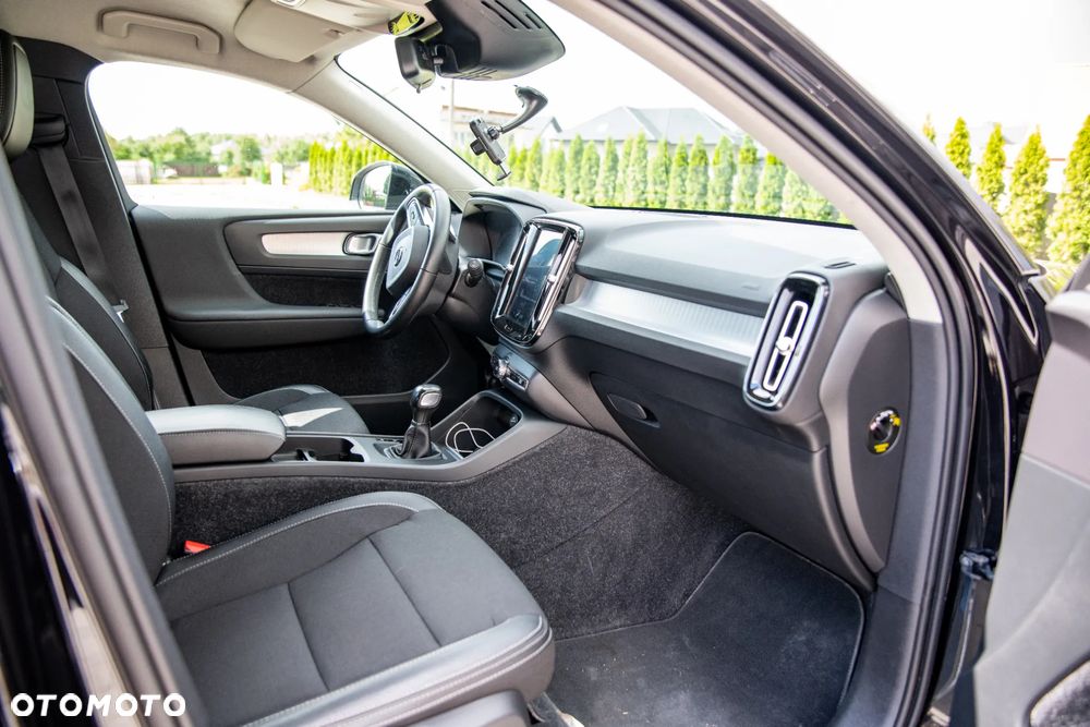 Volvo XC 40 D3 SCR Momentum - 15