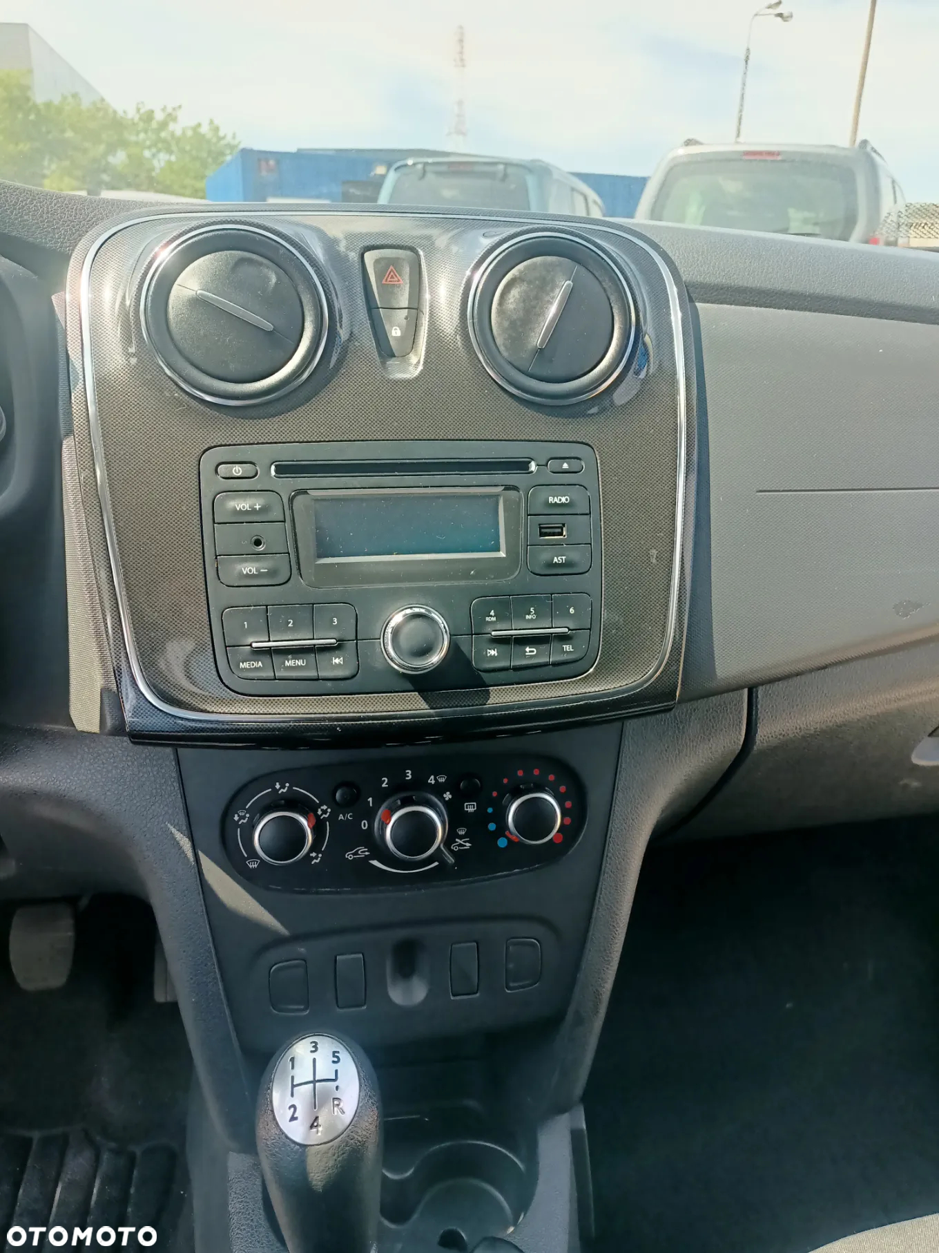 Dacia Sandero - 7