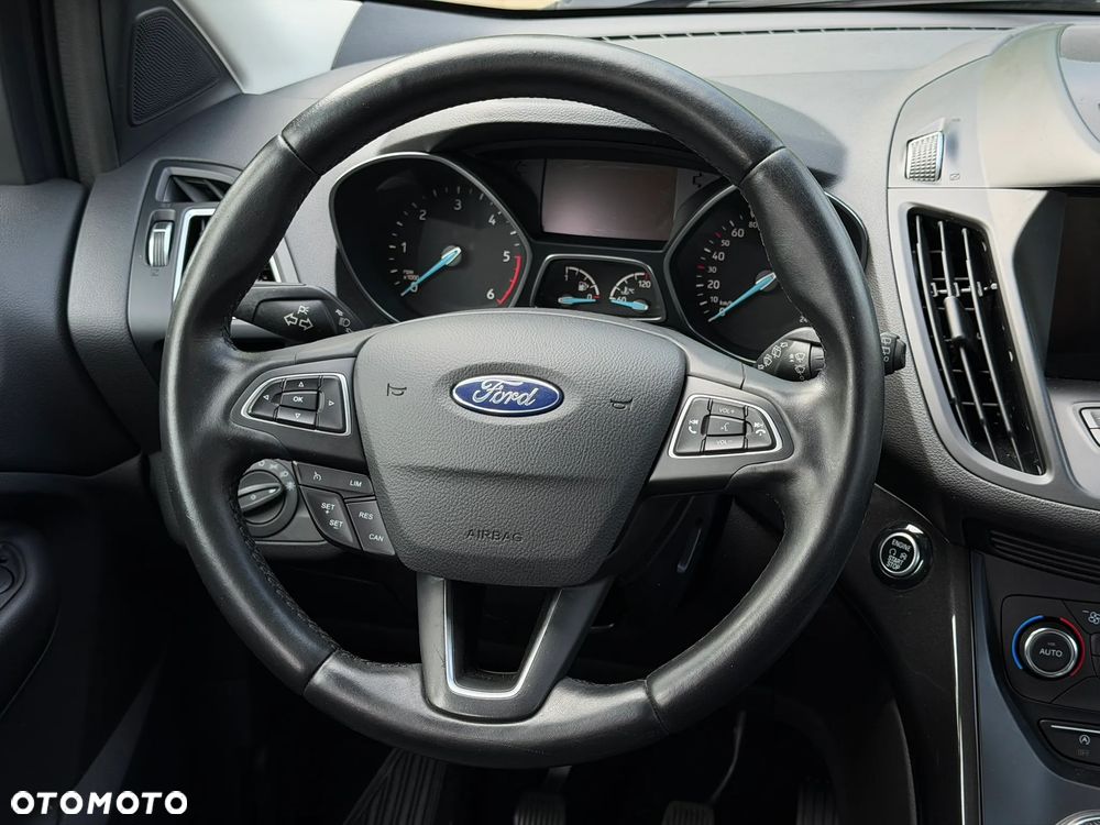 Ford Kuga 2.0 TDCi FWD Titanium - 30