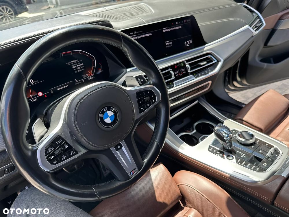 BMW X5 xDrive50i Sport-Aut - 23