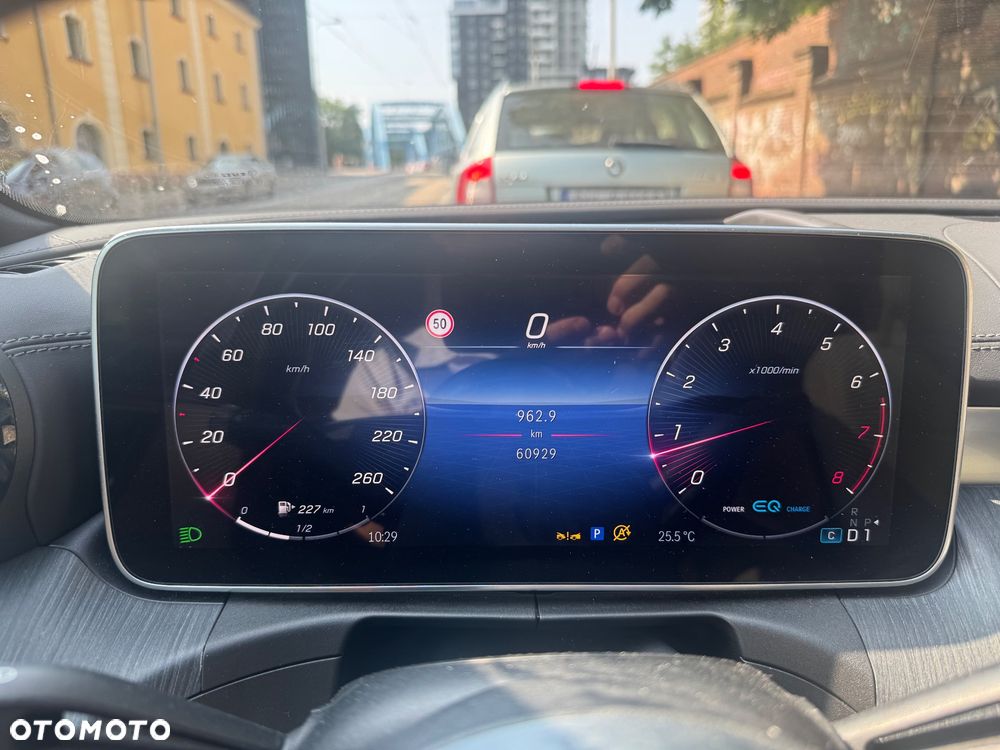 Mercedes-Benz Klasa C 300 4Matic 9G-TRONIC Avantgarde - 26