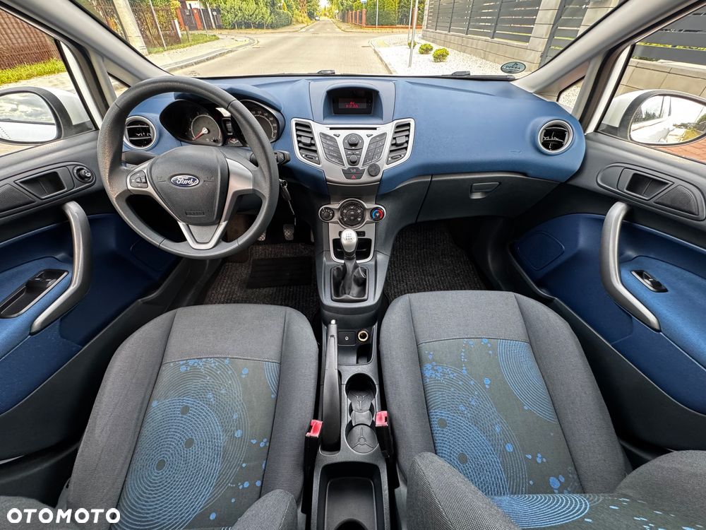 Ford Fiesta - 5