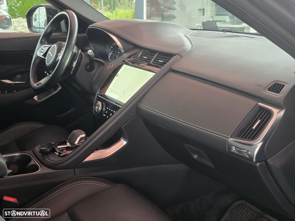 Jaguar E-Pace 1.5 P300e R-Dynamic S AWD Aut. - 16