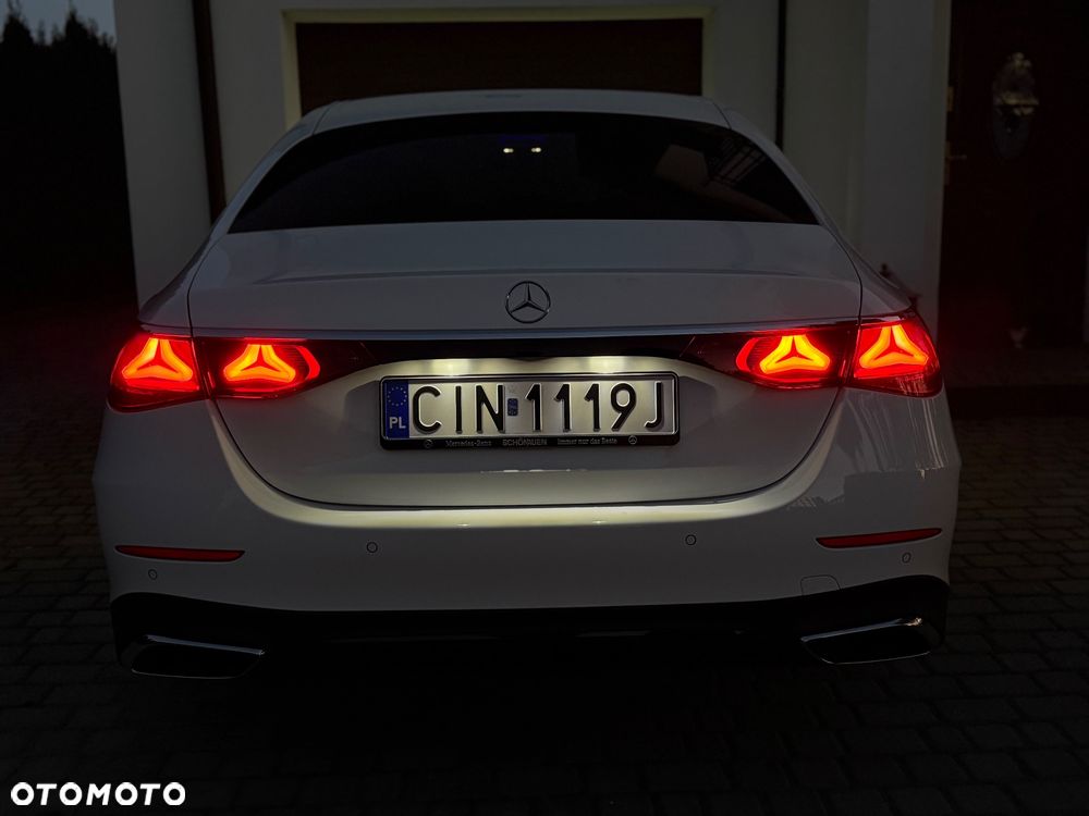 Mercedes-Benz Klasa E 220 d AMG - 13