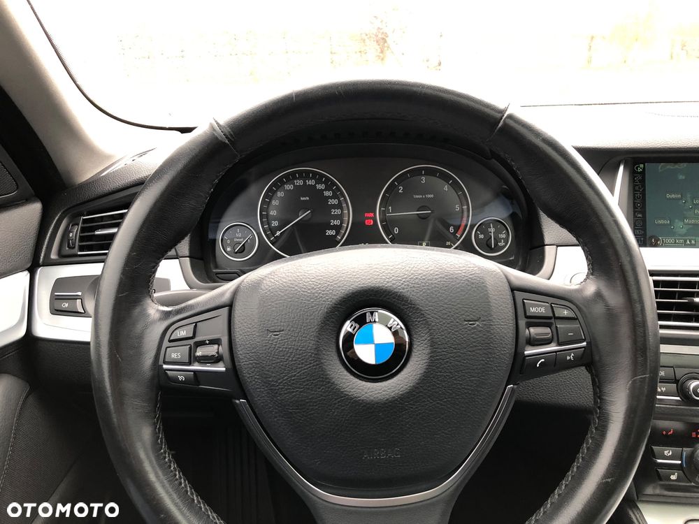 BMW Seria 5 - 13