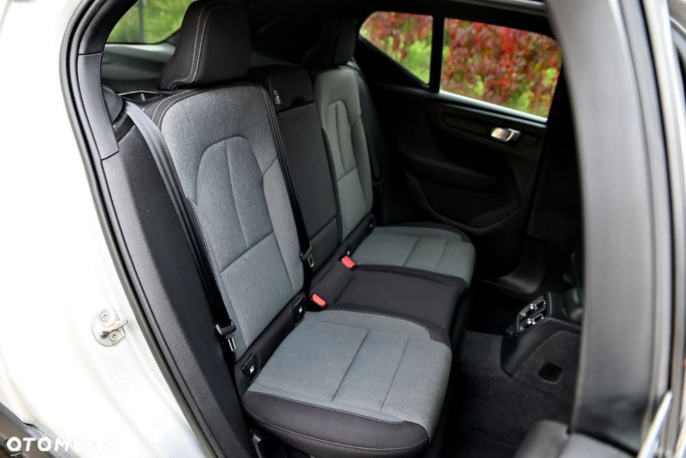 Volvo XC 40 T4 Recharge DKG Ultimate Dark - 27