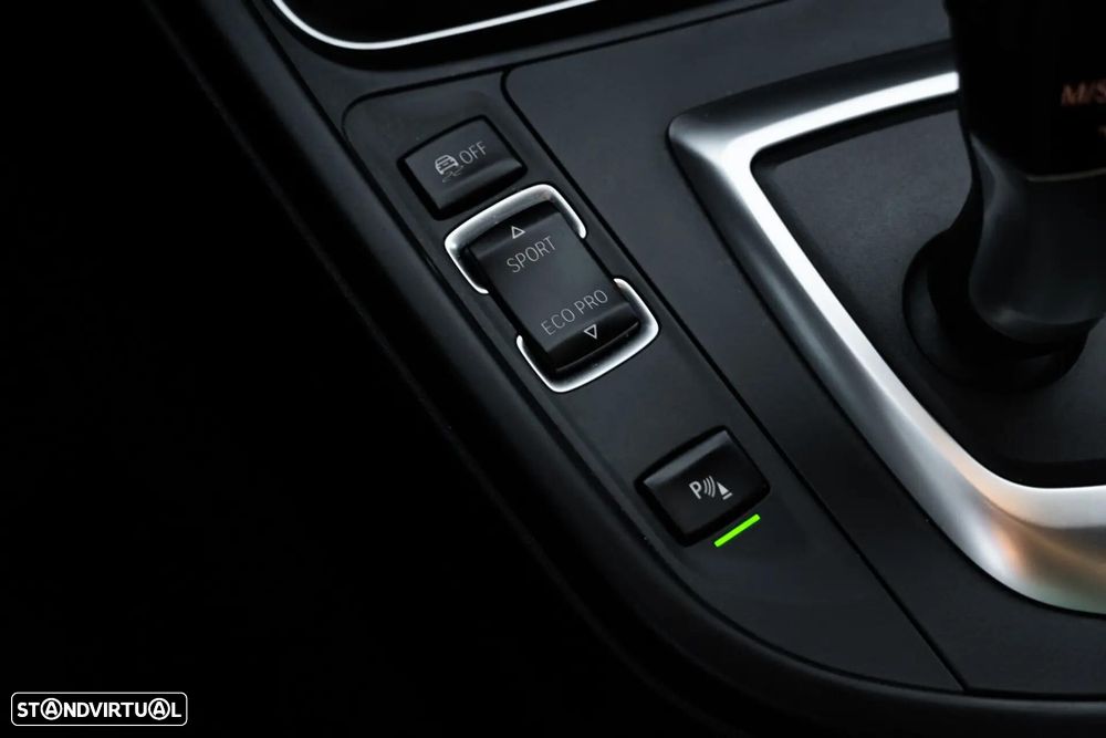 BMW 318 Gran Turismo d Auto Line Sport - 24