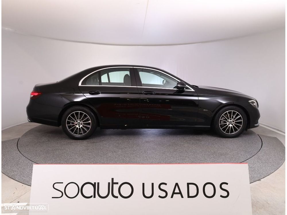 Mercedes-Benz E 220 d AMG Line - 13