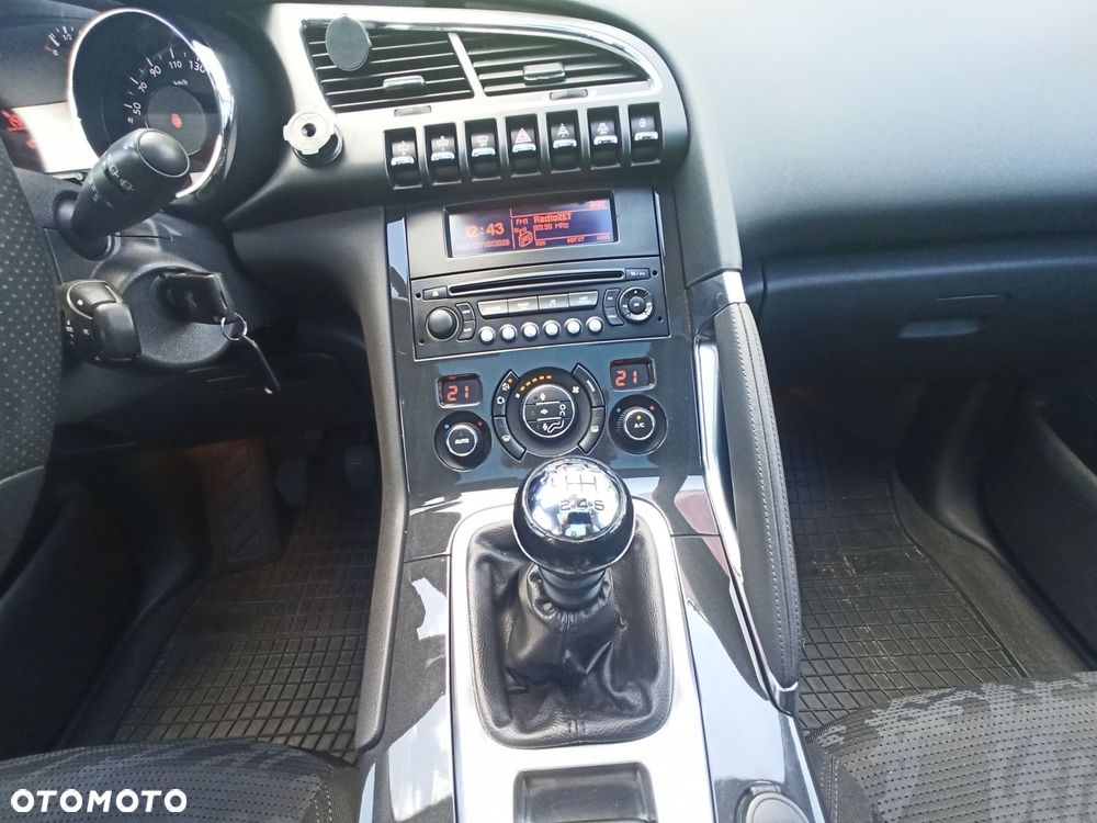 Peugeot 3008 - 16