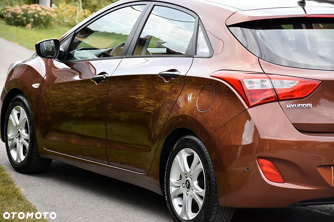 Hyundai i30 1.4 Comfort - 12