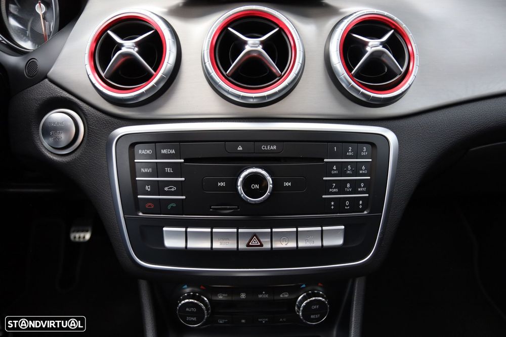 Mercedes-Benz CLA 200 - 12