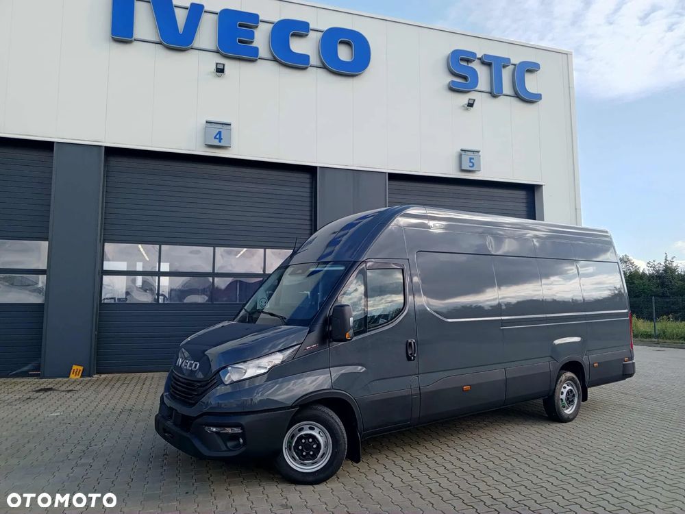 Iveco 35S18HV