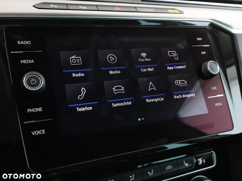 Volkswagen Passat Variant 1.5 TSI OPF DSG Highline - 24