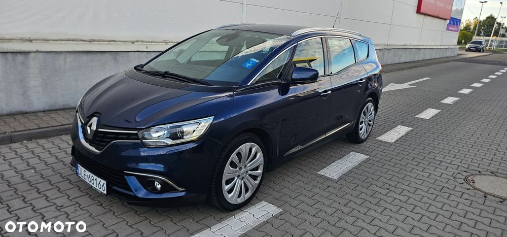 Renault Grand Scenic - 1