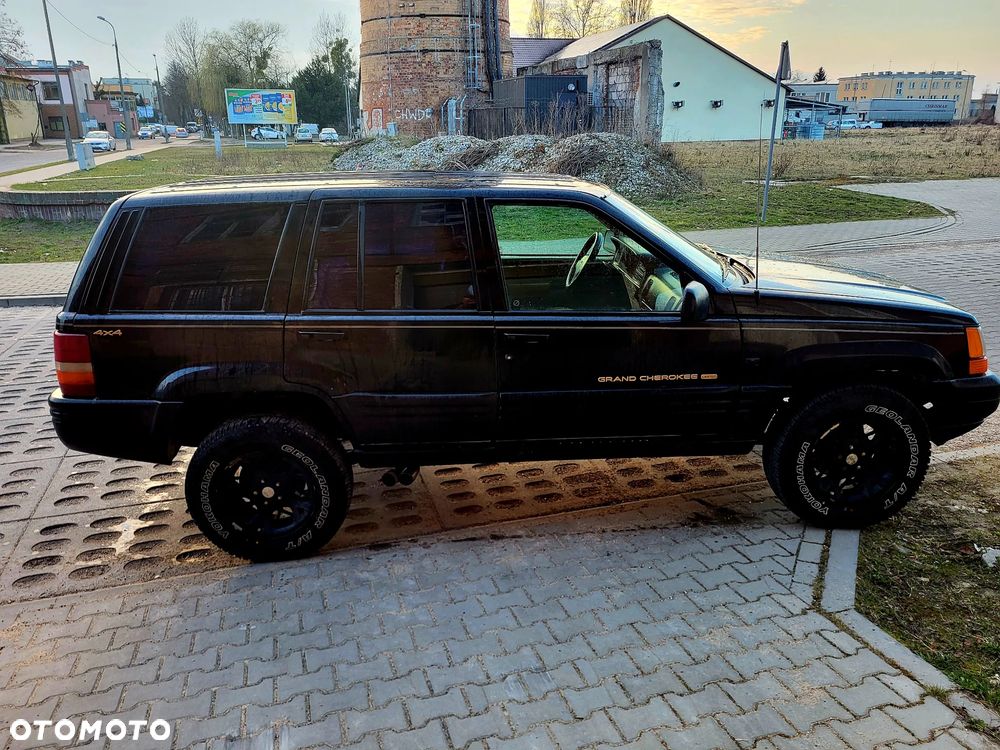 Jeep Grand Cherokee - 5