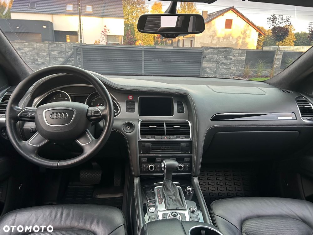 Audi Q7 - 25