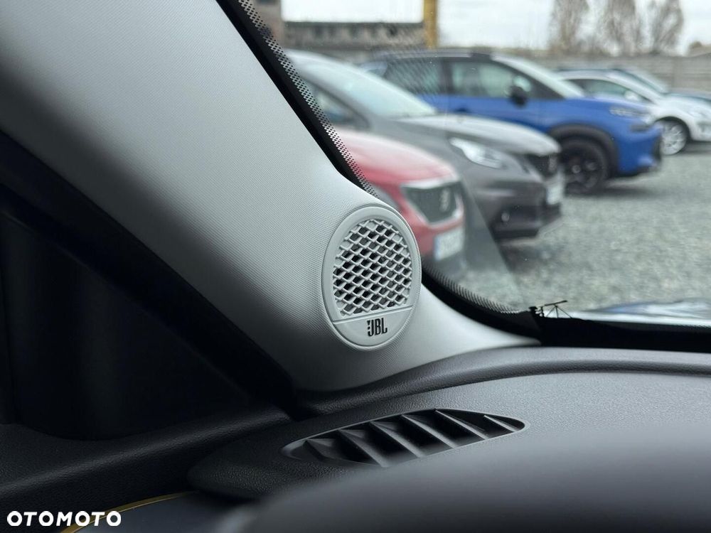 Jeep Avenger 1.2 GSE T3 Altitude FWD - 24