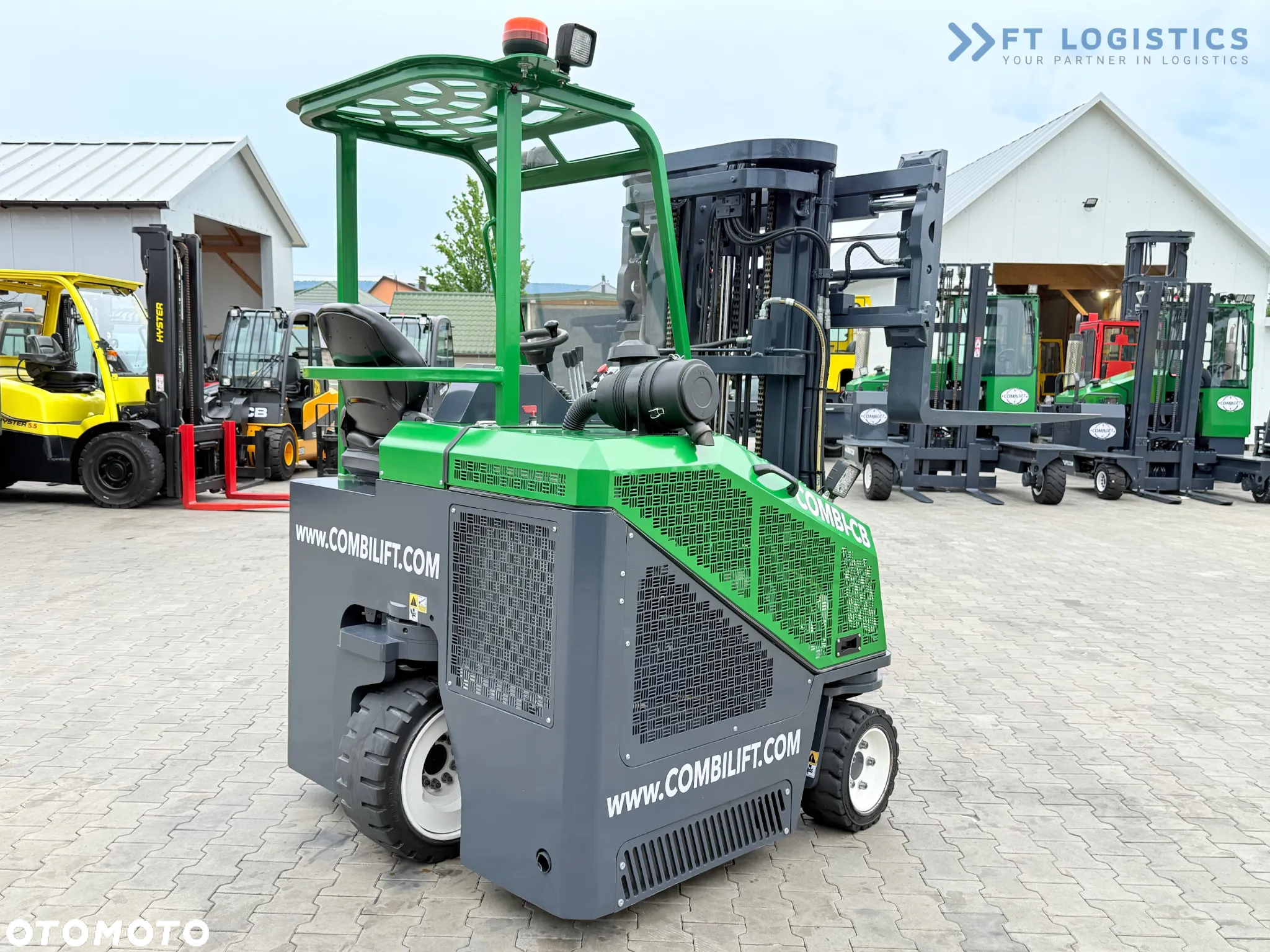 Combilift CB3000 / DIESEL / TRIPLEX 4900MM / WOLNY SKOK / PRZESUW WIDEŁ / POZYCJONER / WIDŁY 1500MM / JAK NOWY - 25