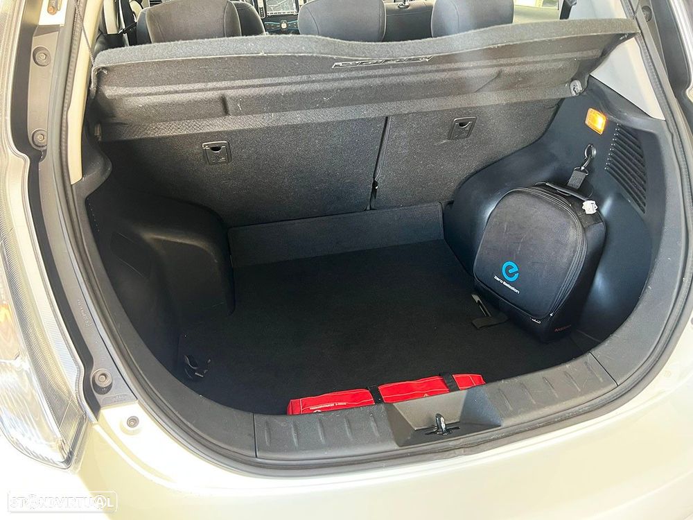 Nissan Leaf 24 kWh (c/ Bateria) Acenta - 21