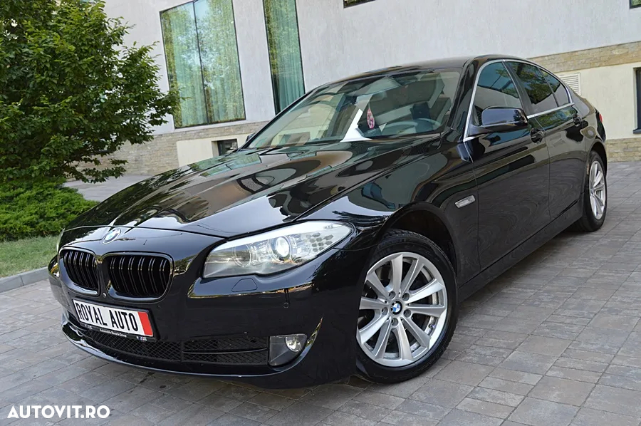 BMW Seria 5 520d Aut. - 19