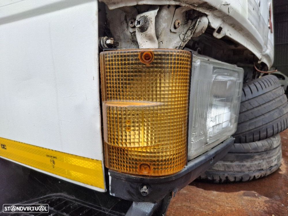 Farolim De Pisca Frente Direito Mitsubishi Canter (Fe5, Fe6) 6.Generat - 1