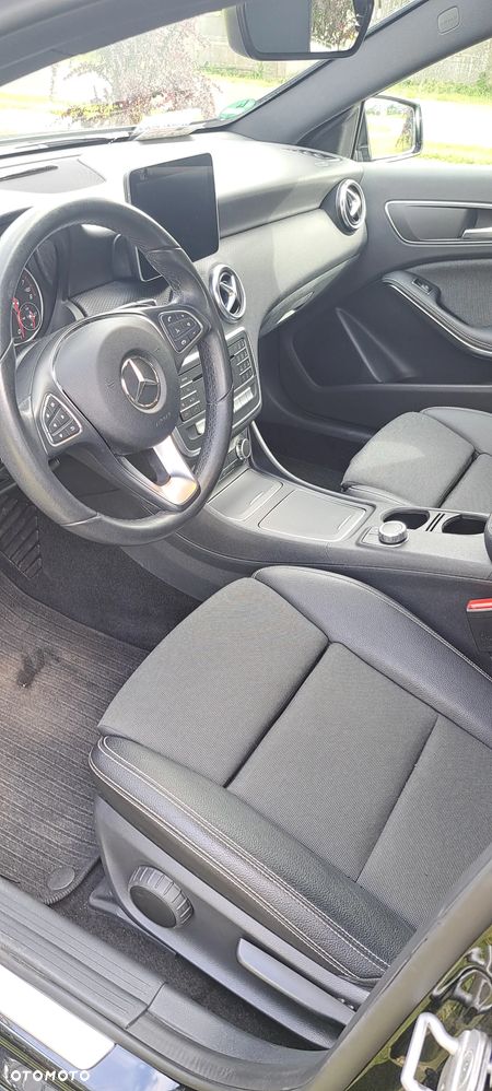 Mercedes-Benz Klasa A 180 (BlueEFFICIENCY) 7G-DCT - 10