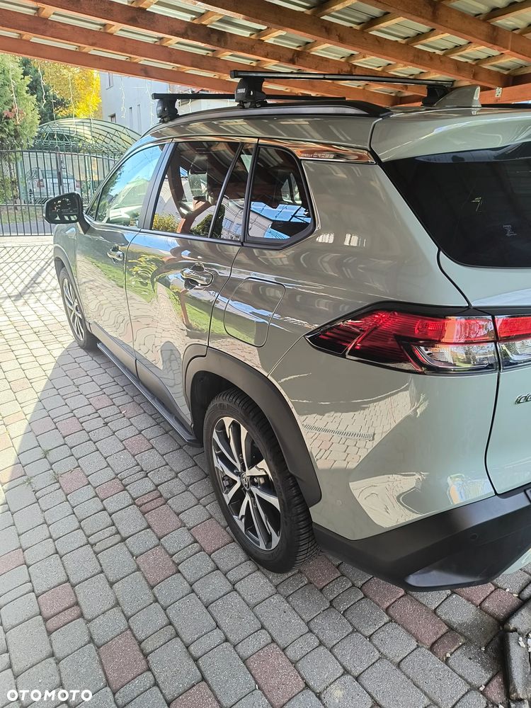 Toyota Corolla Cross - 3