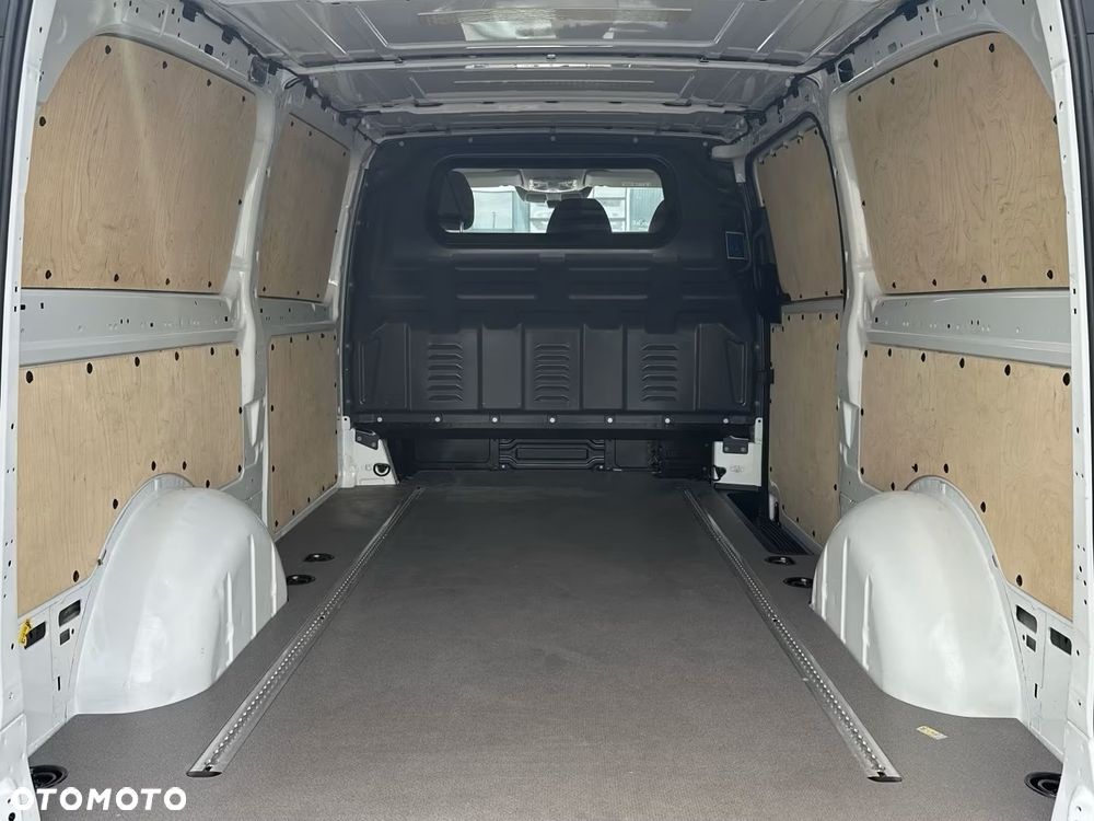 Mercedes-Benz Vito - 12