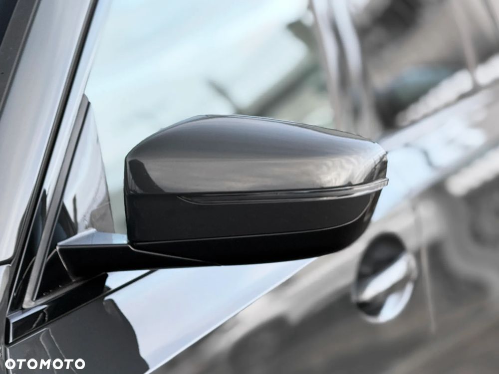 BMW Seria 3 320d xDrive M Sport Sport - 15