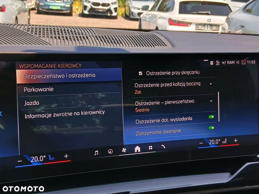 BMW Seria 5 520d xDrive mHEV - 27