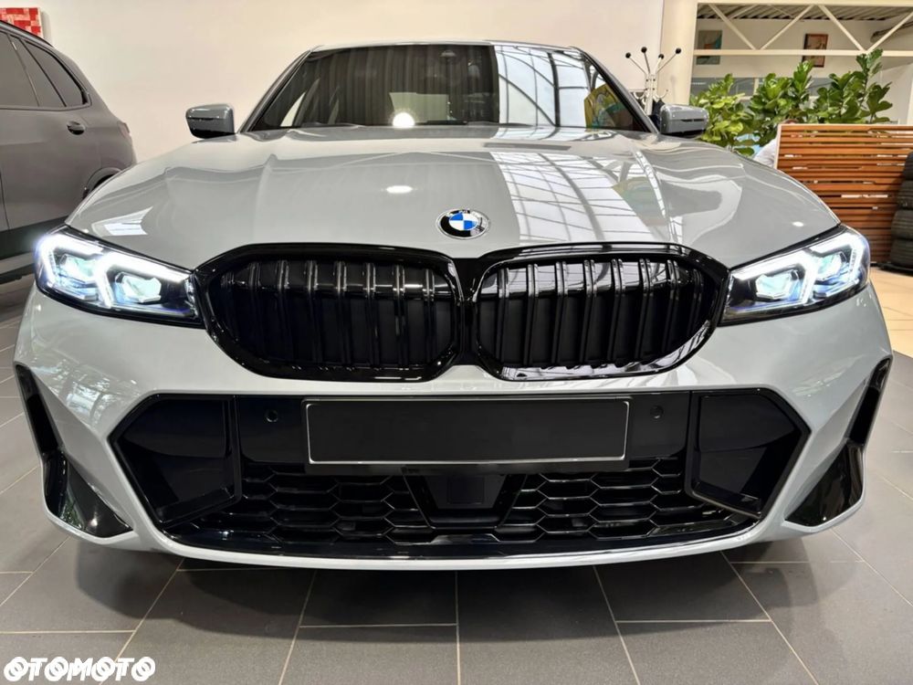 BMW Seria 3 320i xDrive M Sport - 4