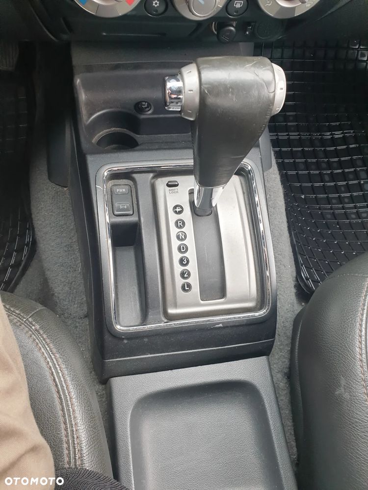 Isuzu D-Max 3.0d DC Custom - 14