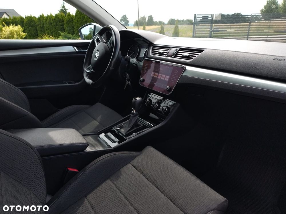 Skoda Superb 2.0 TDI L&K DSG7 - 9