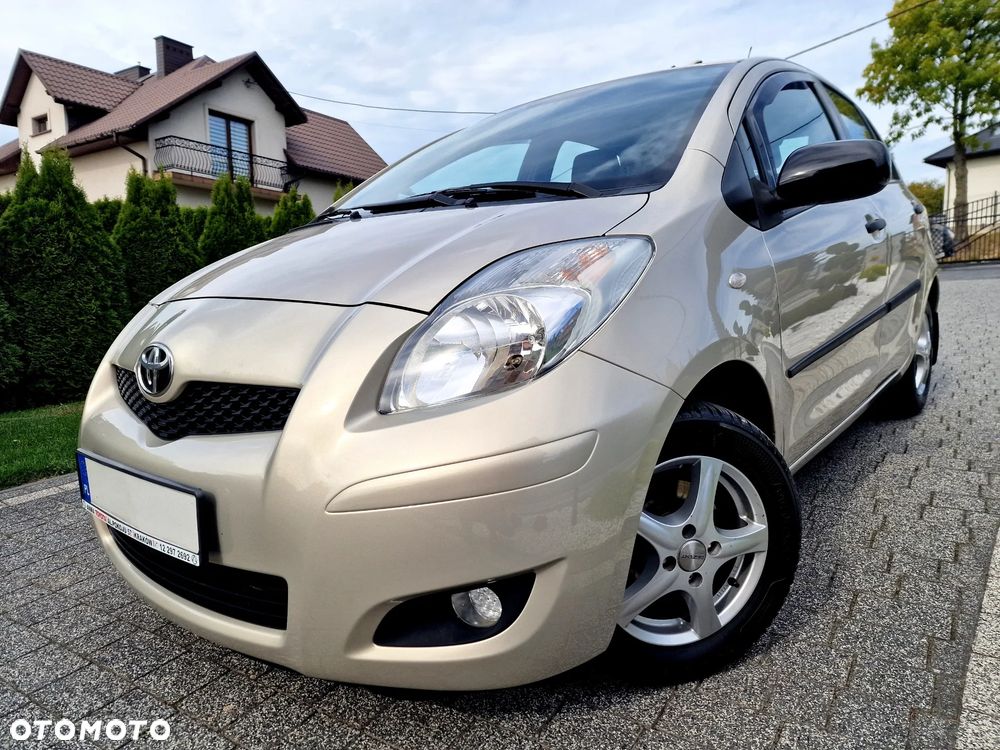 Toyota Yaris 1.0 Luna A/C - 21