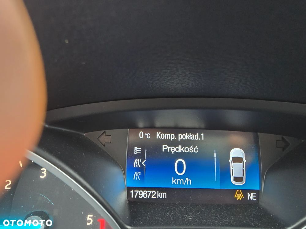 Ford Kuga 2.0 TDCi 4x4 Titanium - 14