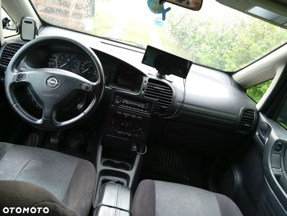 Opel Zafira - 5